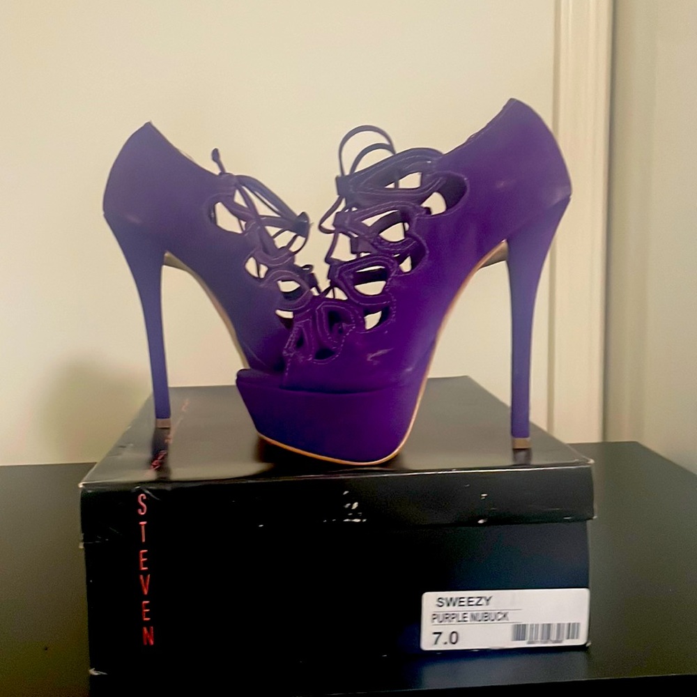 Steven By Steve Madden Purple Lace Pumps In Great Condition! Sexy &Comfortable!
